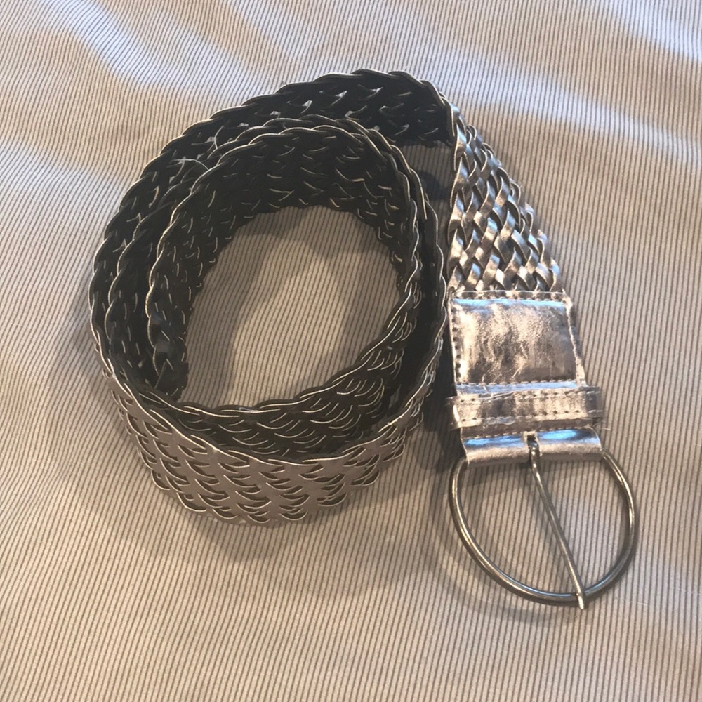 Metallic belt